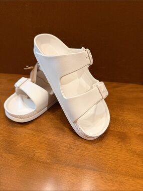 Women’s White Double-Strap Slide Sandals with Buckle